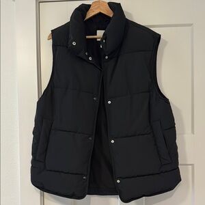 H&M Black Quilted Puffer Vest